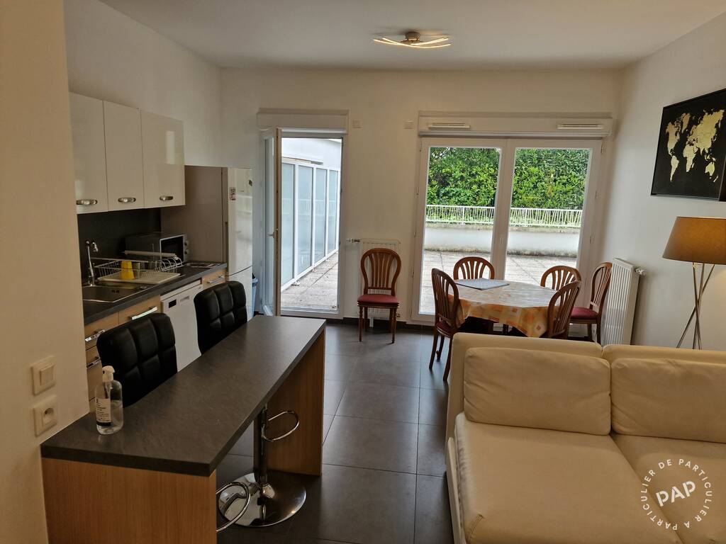 Flat Rue des Prés Hauts in Châtenay-Malabry