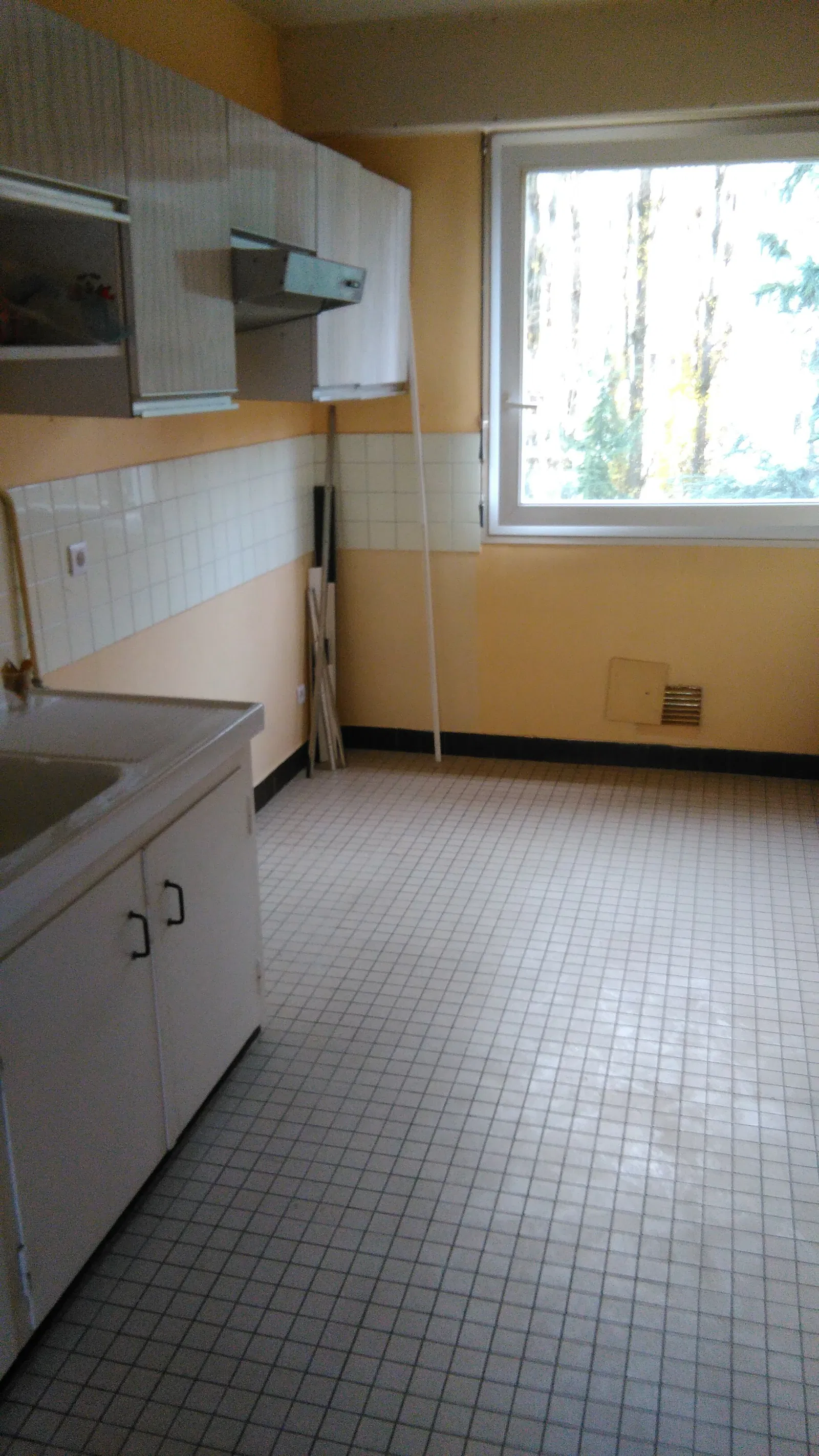 Chambre Rue Jacqueline Auriol à Évry