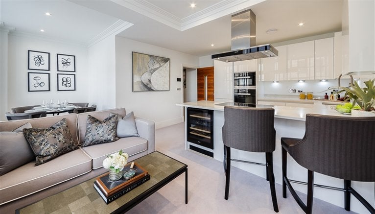 Flat Rainville Road in Greater London