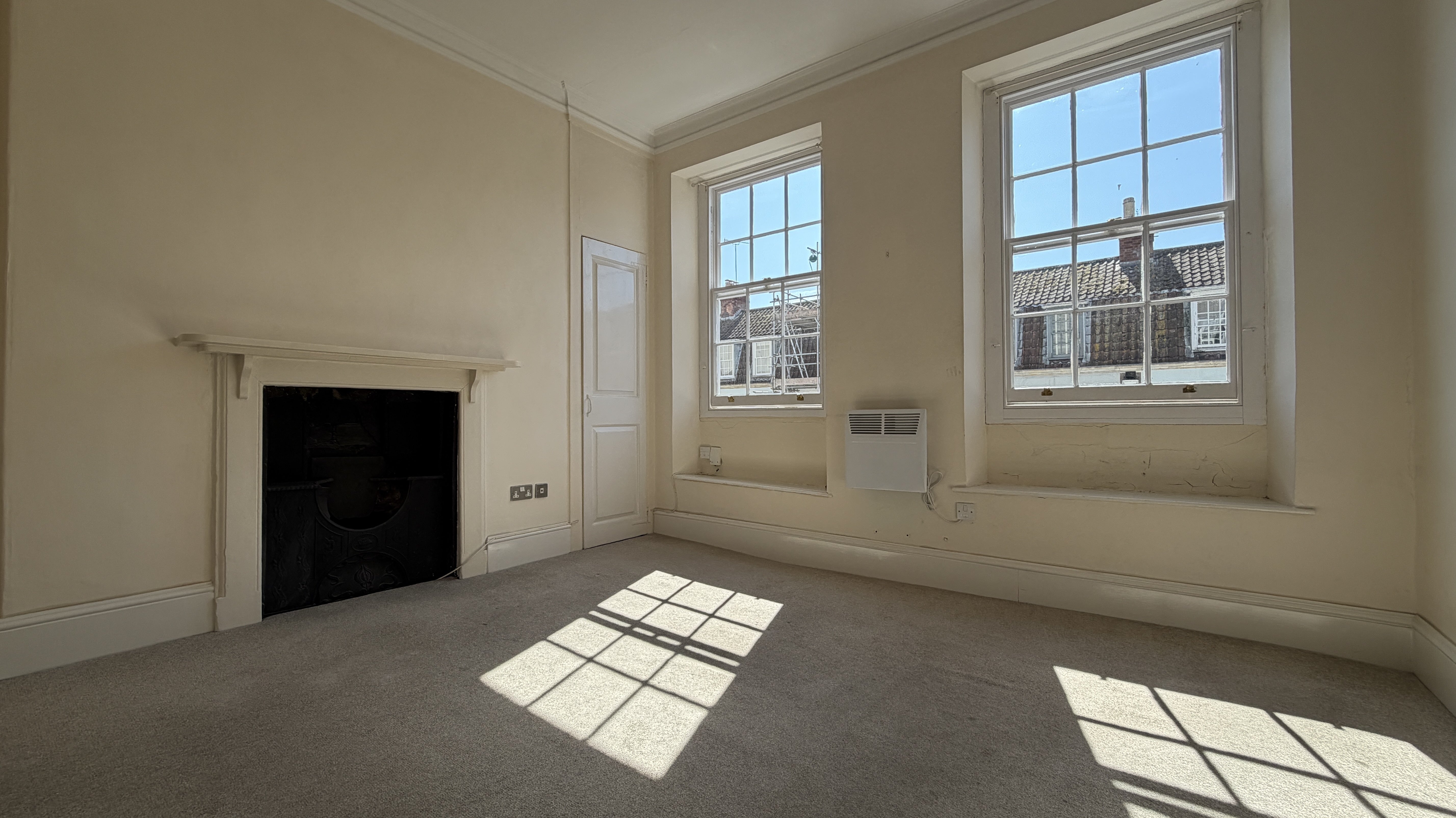 Flat Orchard Street in Bristol