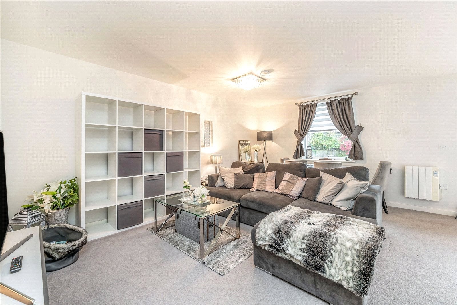 Flat Old Bracknell Lane West in Bracknell