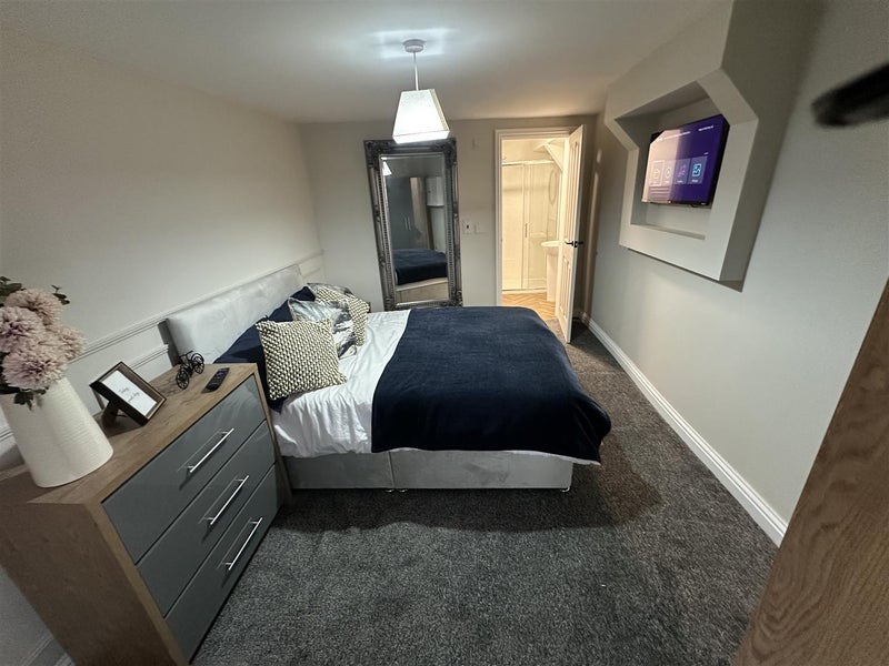 Room Sherwood Street in Mansfield Woodhouse