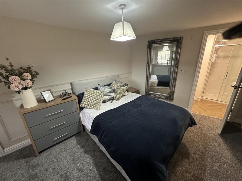 Room Sherwood Street in Mansfield Woodhouse