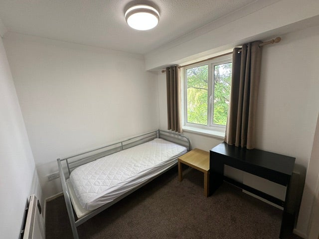 Flat Midland Place in Tregof