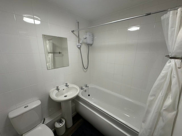 Flat Midland Place in Tregof