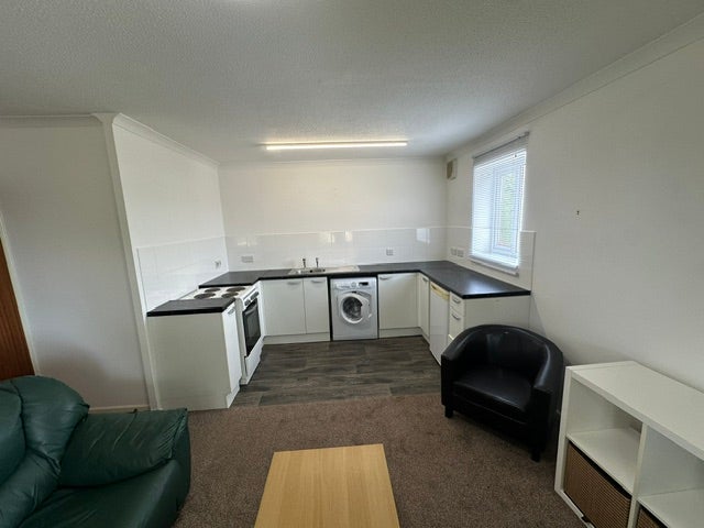 Flat Midland Place in Tregof