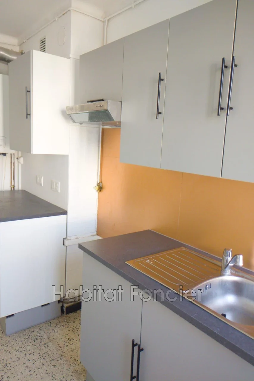 Appartement Square des Charentes à Perpignan