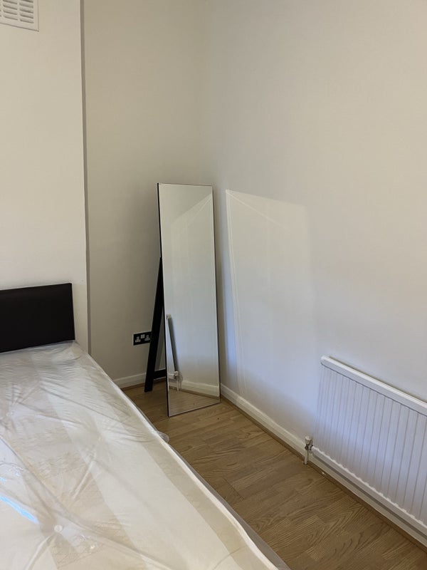 Room Hanover Park in Greater London