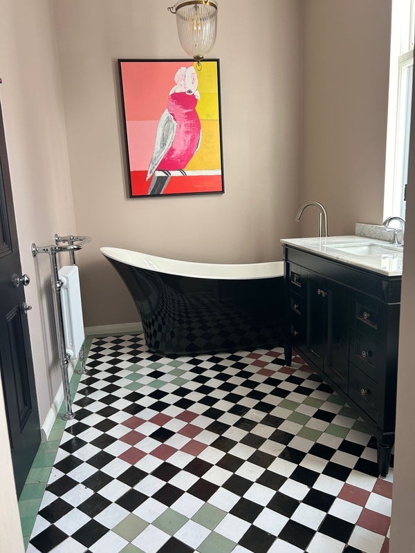 Room Kingsmead Road in Greater London