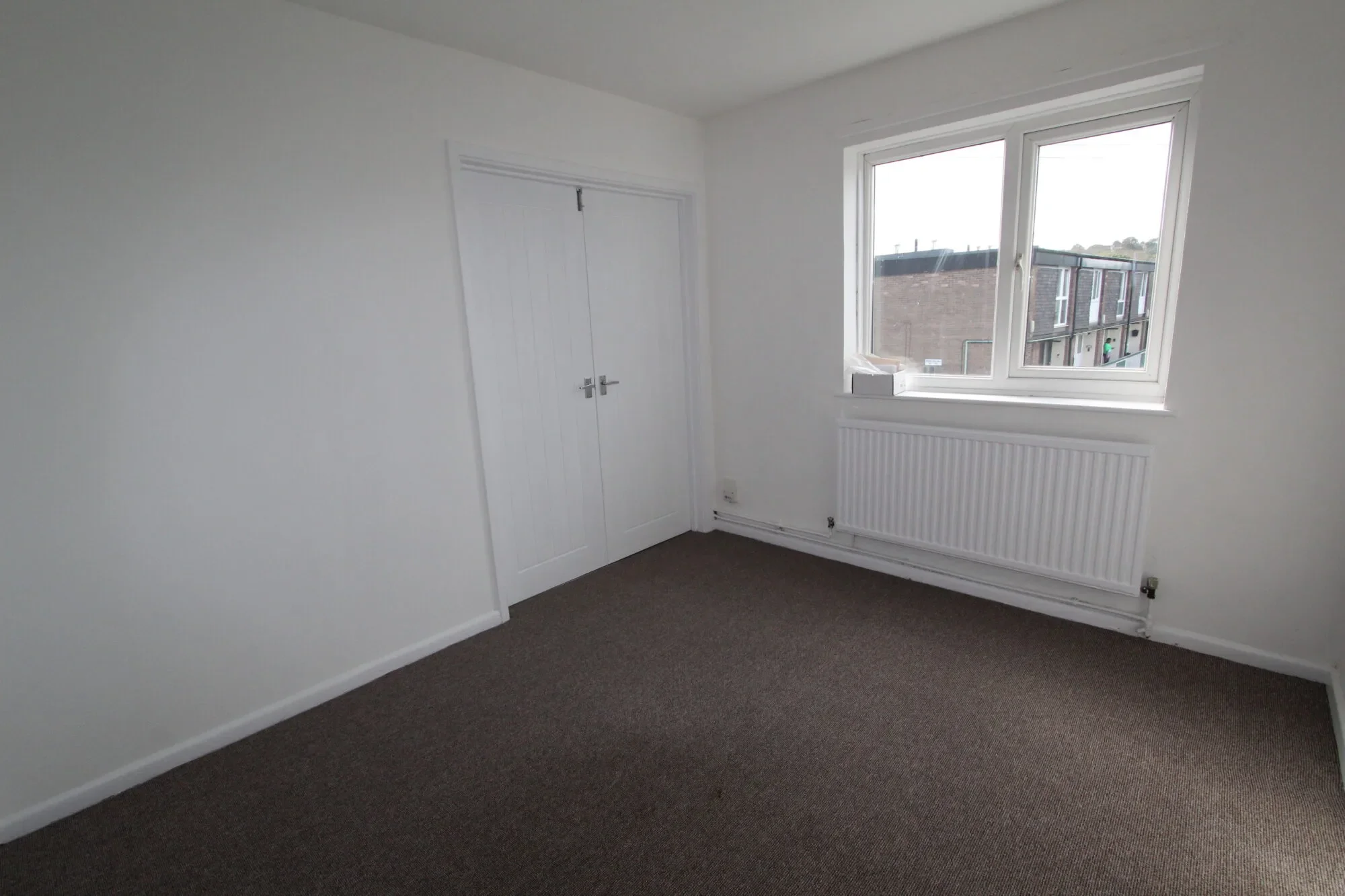 House Middle Hay View in Sheffield