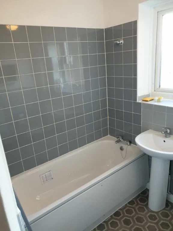 Room Eastern Avenue in Greater London