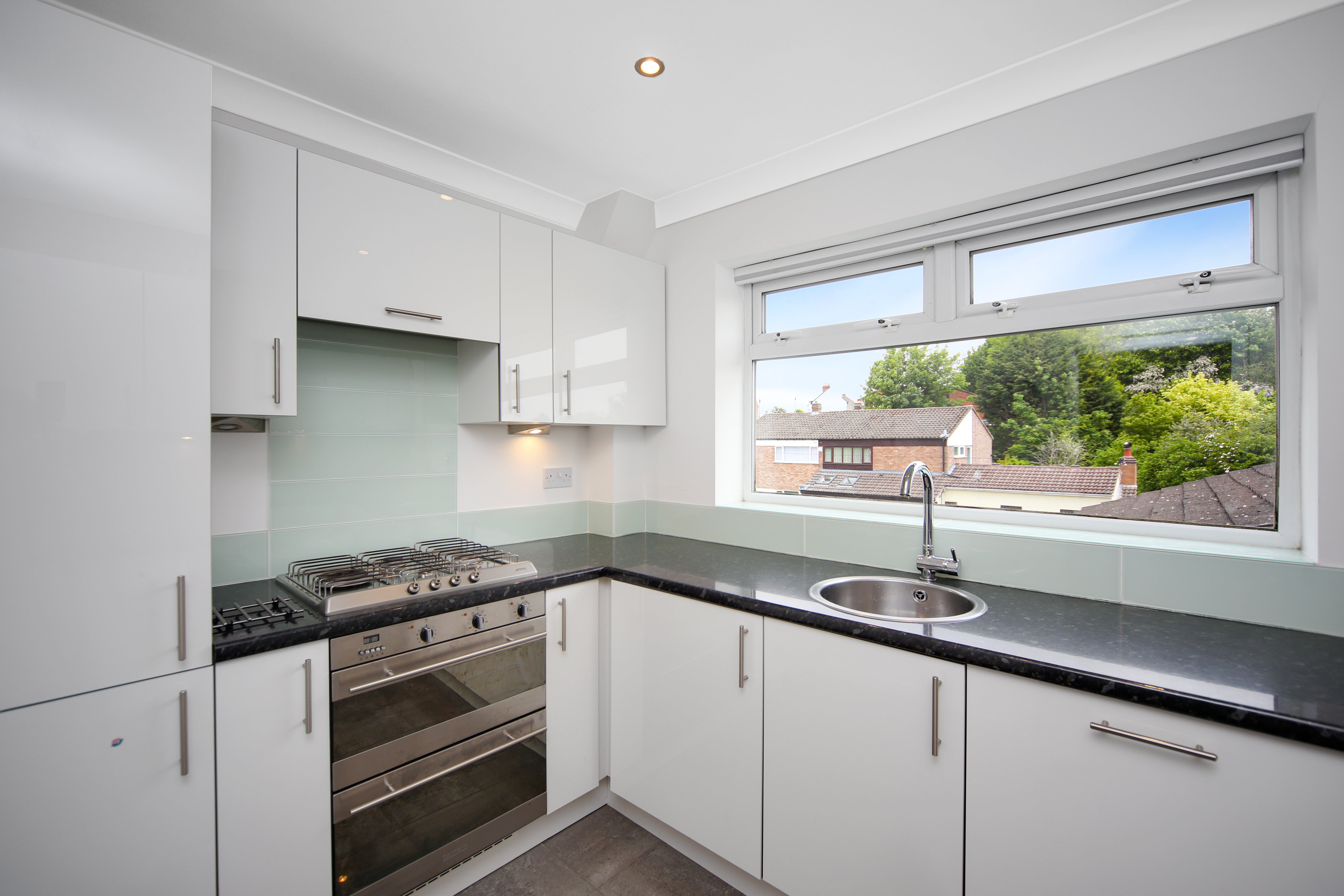 Flat Halesbury Court in Halesowen