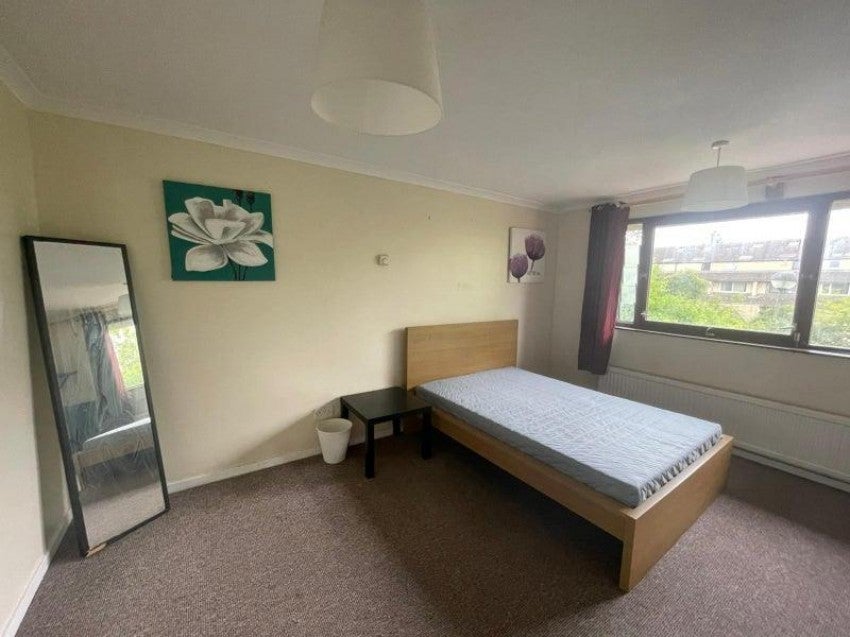 Flat North Twelfth Street in Milton Keynes