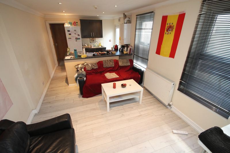 Flat Tulloch Street in Cardiff