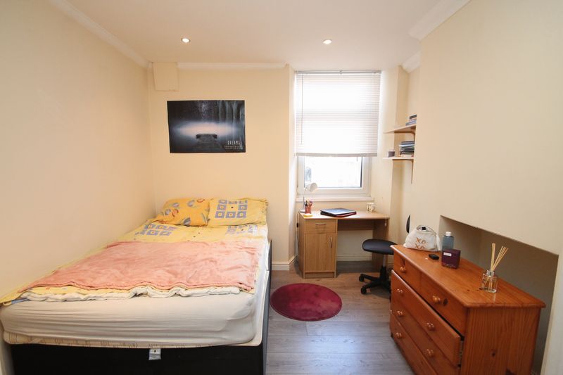 Flat Tulloch Street in Cardiff