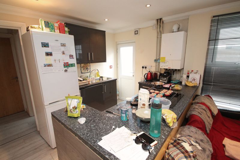 Flat Tulloch Street in Cardiff