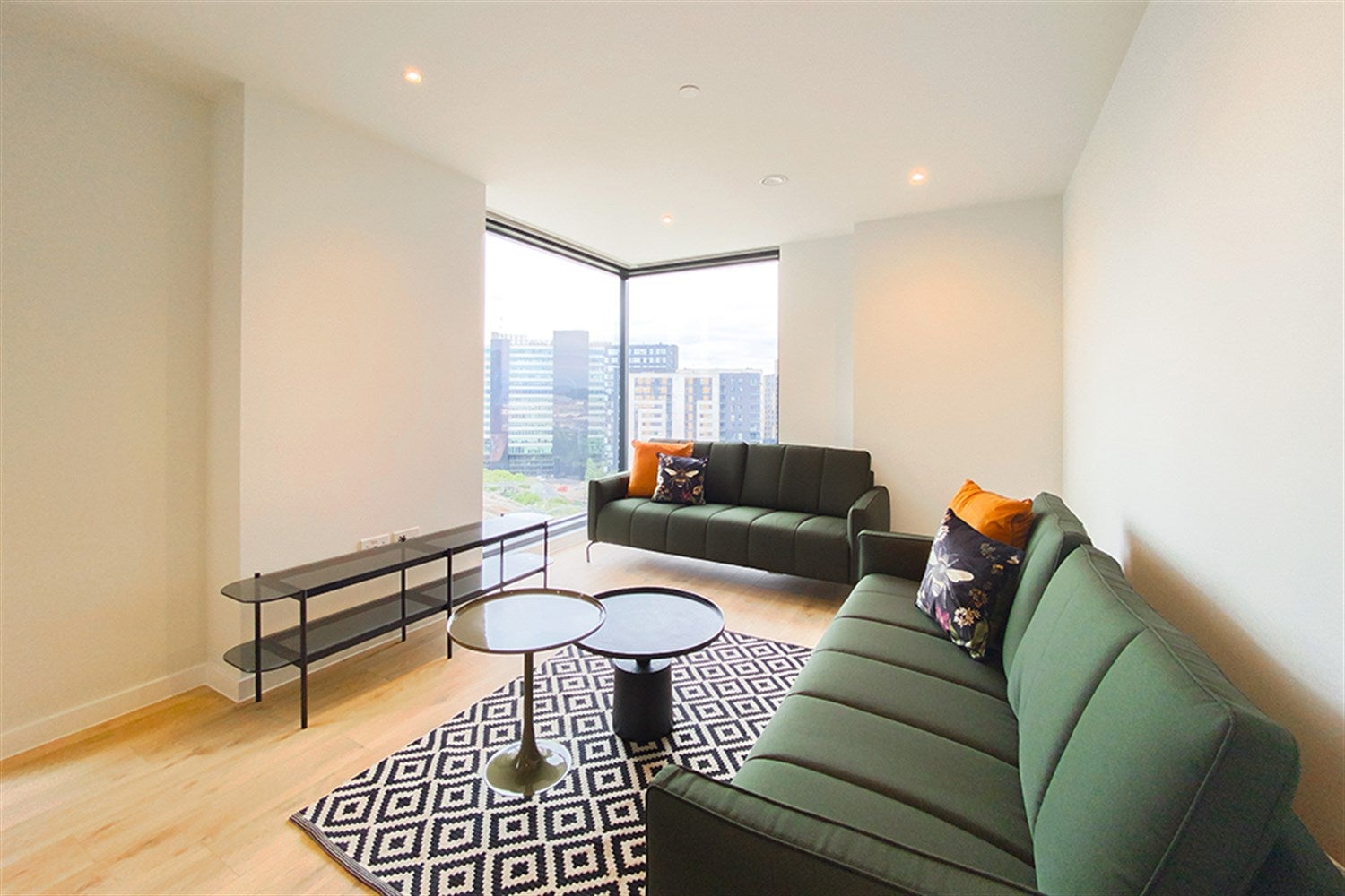 Flat Aspin Lane in Manchester
