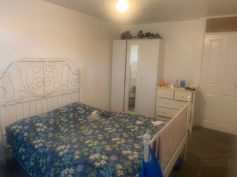Room Geneva Drive in Greater London
