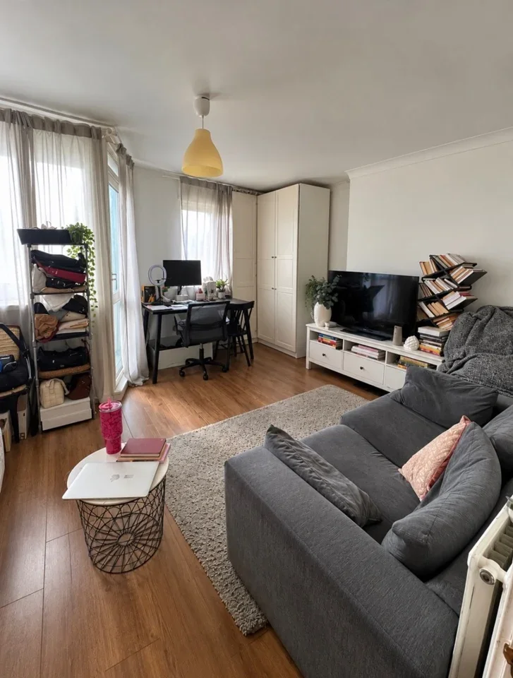 Room Hannibal Road in Greater London