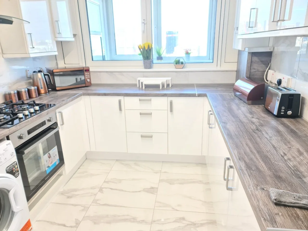 Room Forty Acre Lane in Greater London