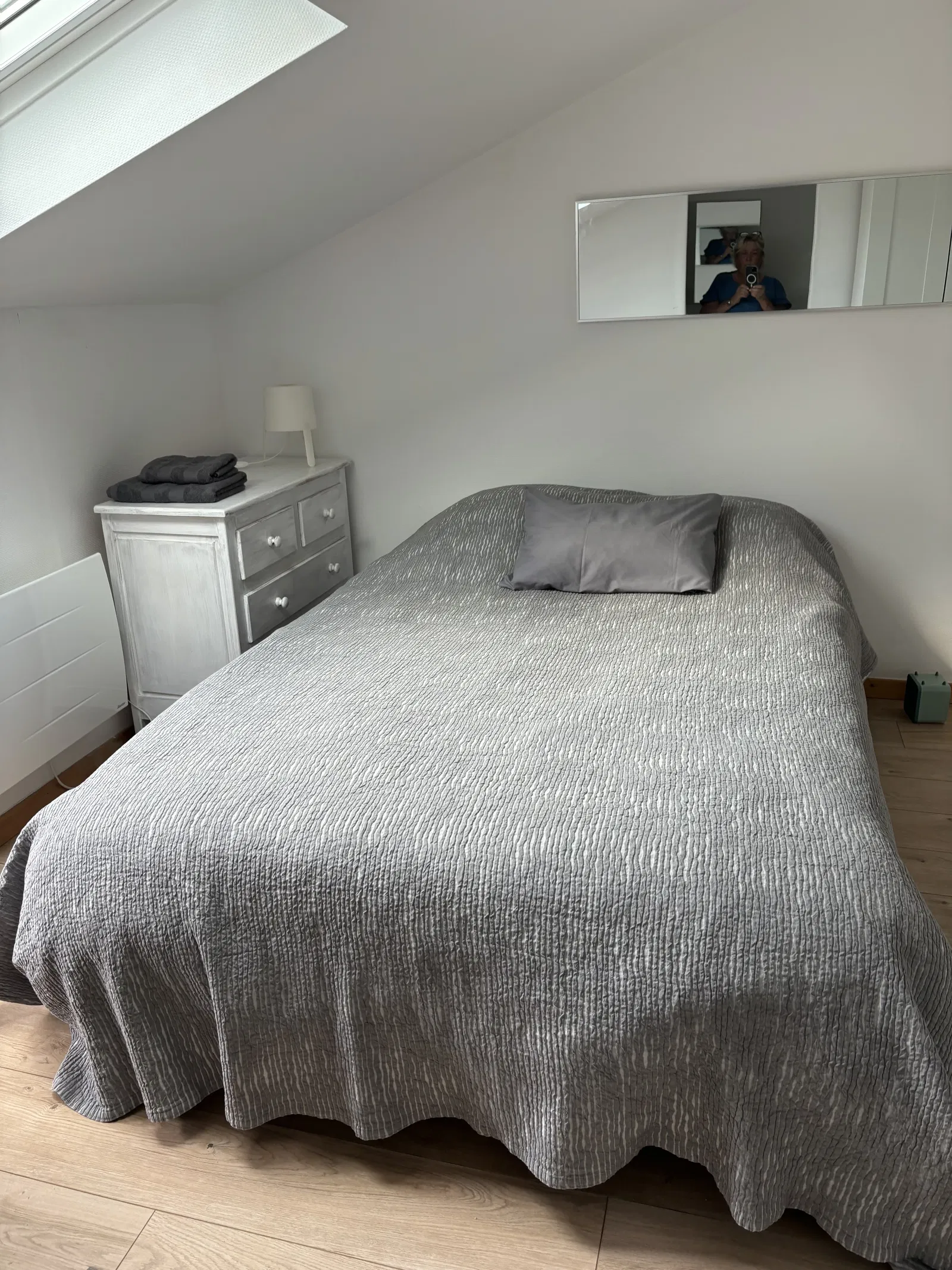 Chambre Rue de la Place à Chatou