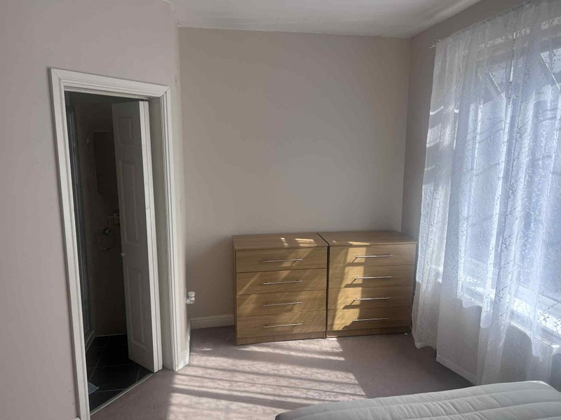 Room Craven Road in Rugby