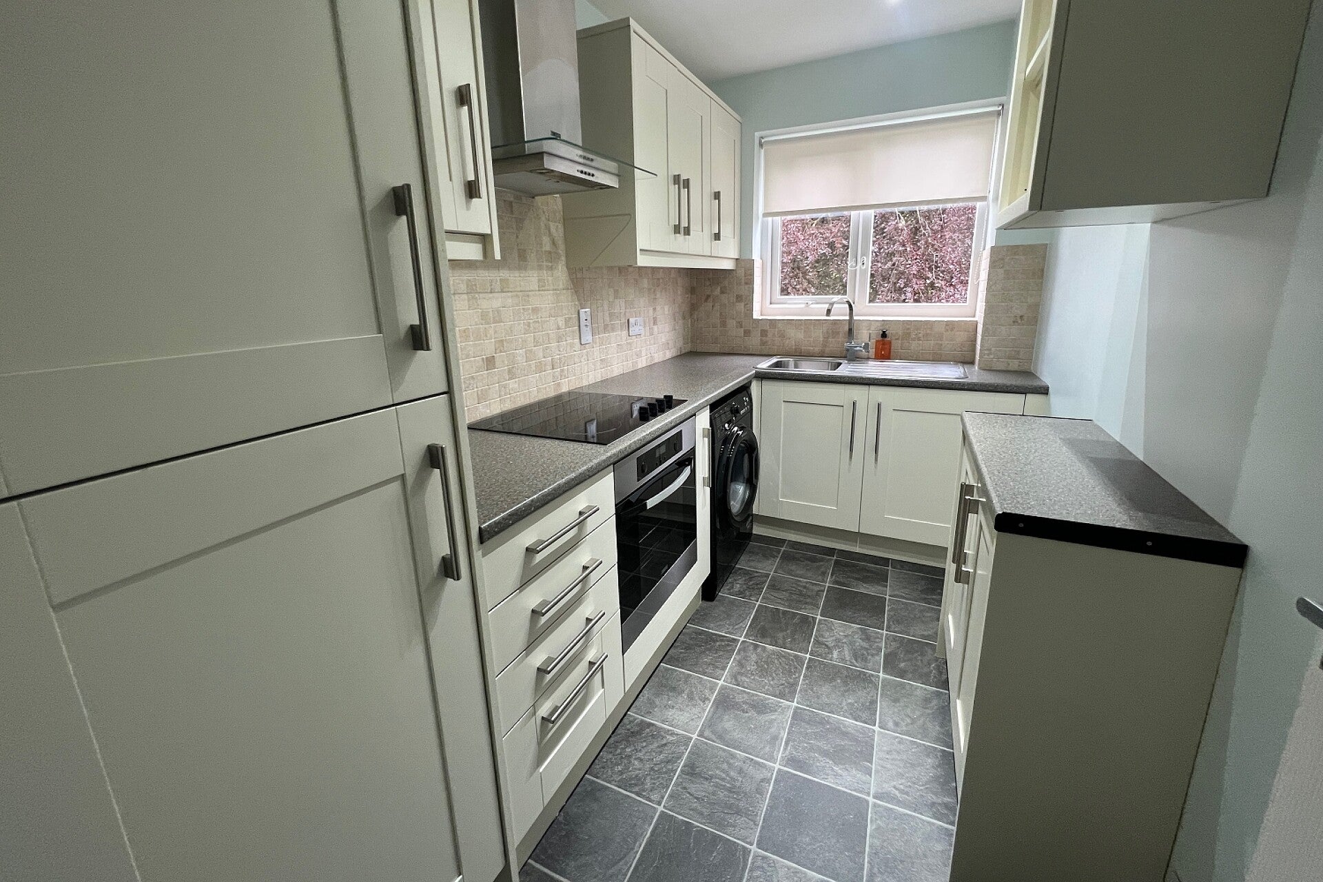 Flat Sherwood Chase in Sheffield