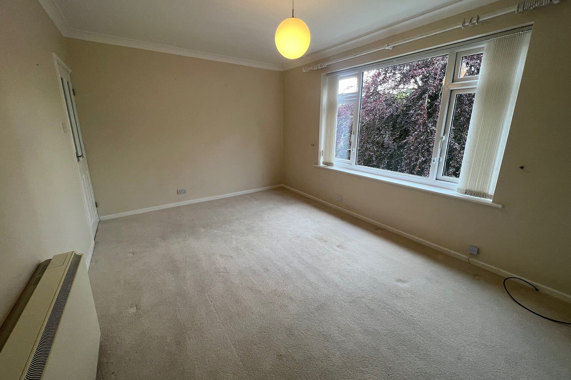 Flat Sherwood Chase in Sheffield