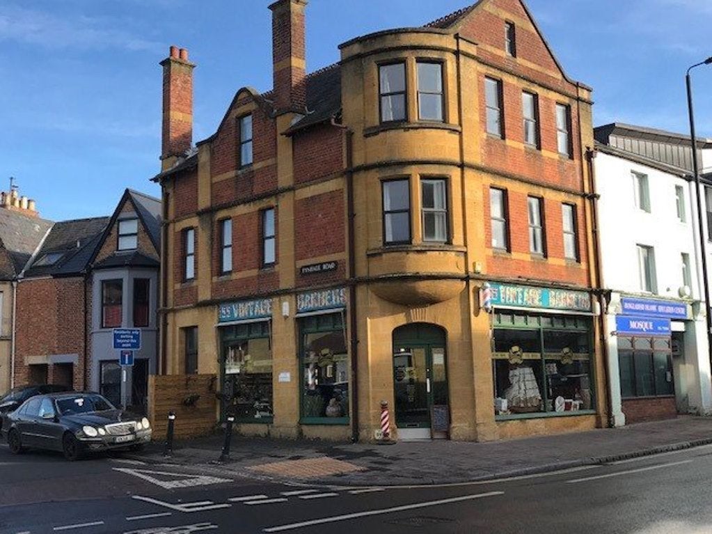 Flat Cowley Road in Oxford