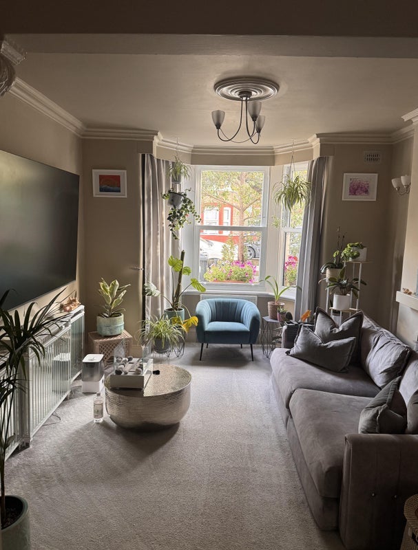 Room Shirley Gardens in Greater London