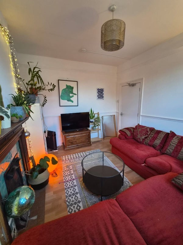 Room Forest Hill Road in Greater London