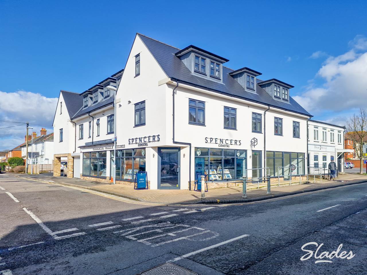 Flat Lymington Road in Christchurch