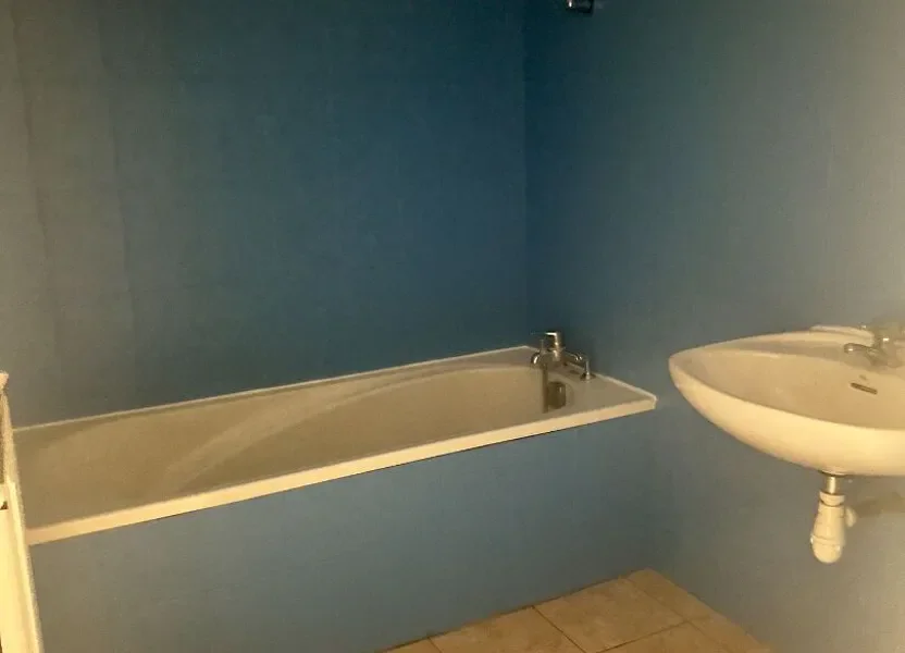 Flat Rue Joliot Curie in Pont-Saint-Esprit