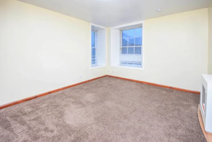 Flat East High Street in Forfar