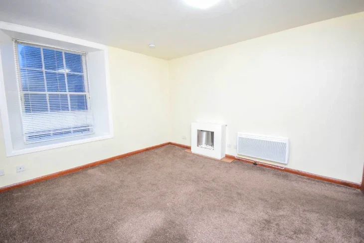 Flat East High Street in Forfar