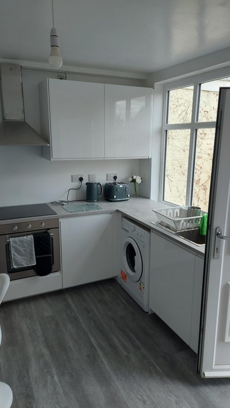 Room Henley Crescent in Braunstone Town