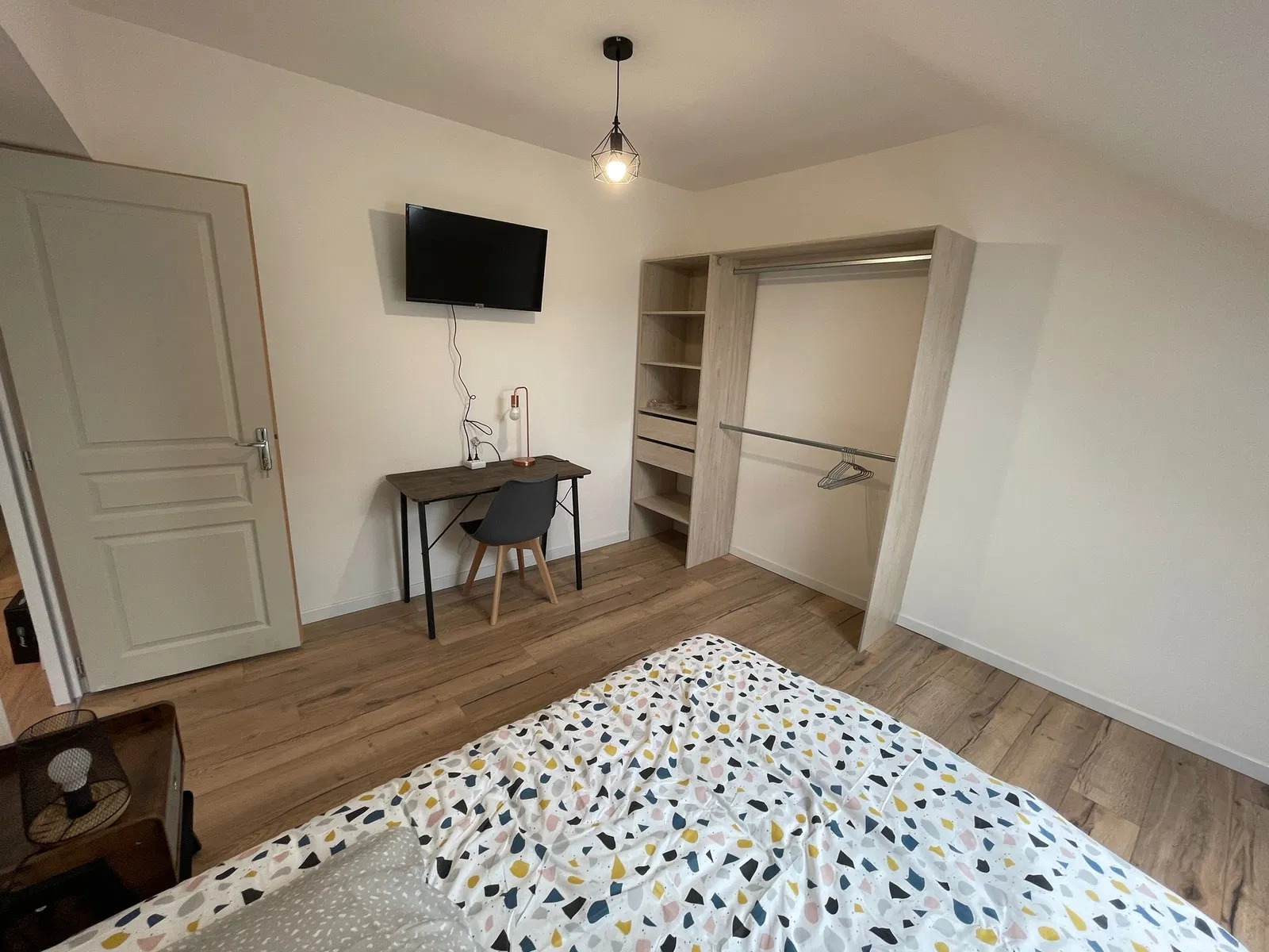 Chambre Rue René Pouteau à Melun