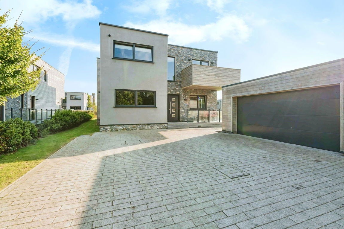 House Sea Front in Havant