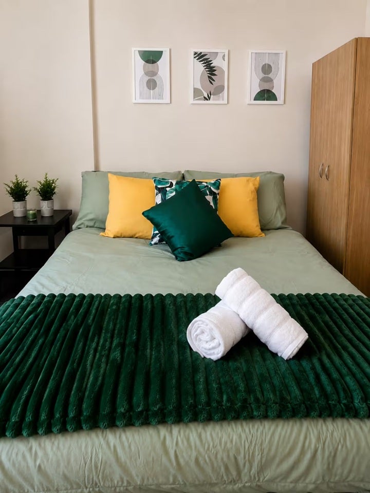 Room Southend Lane in Greater London