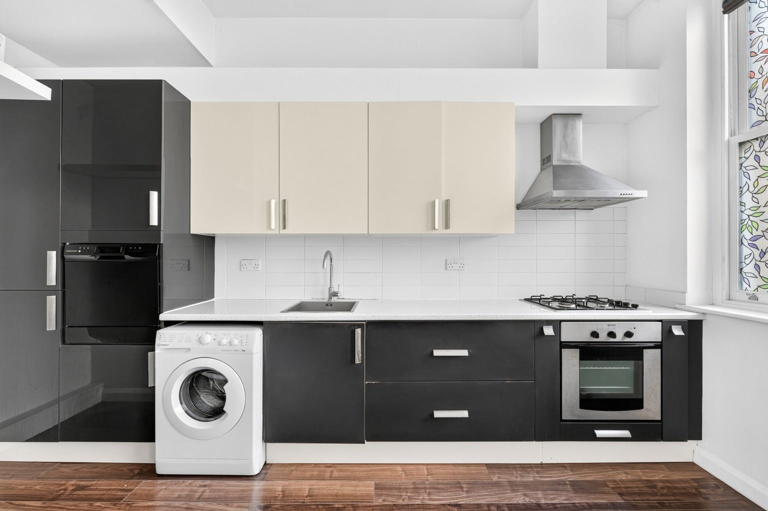 Flat Perham Road in Greater London