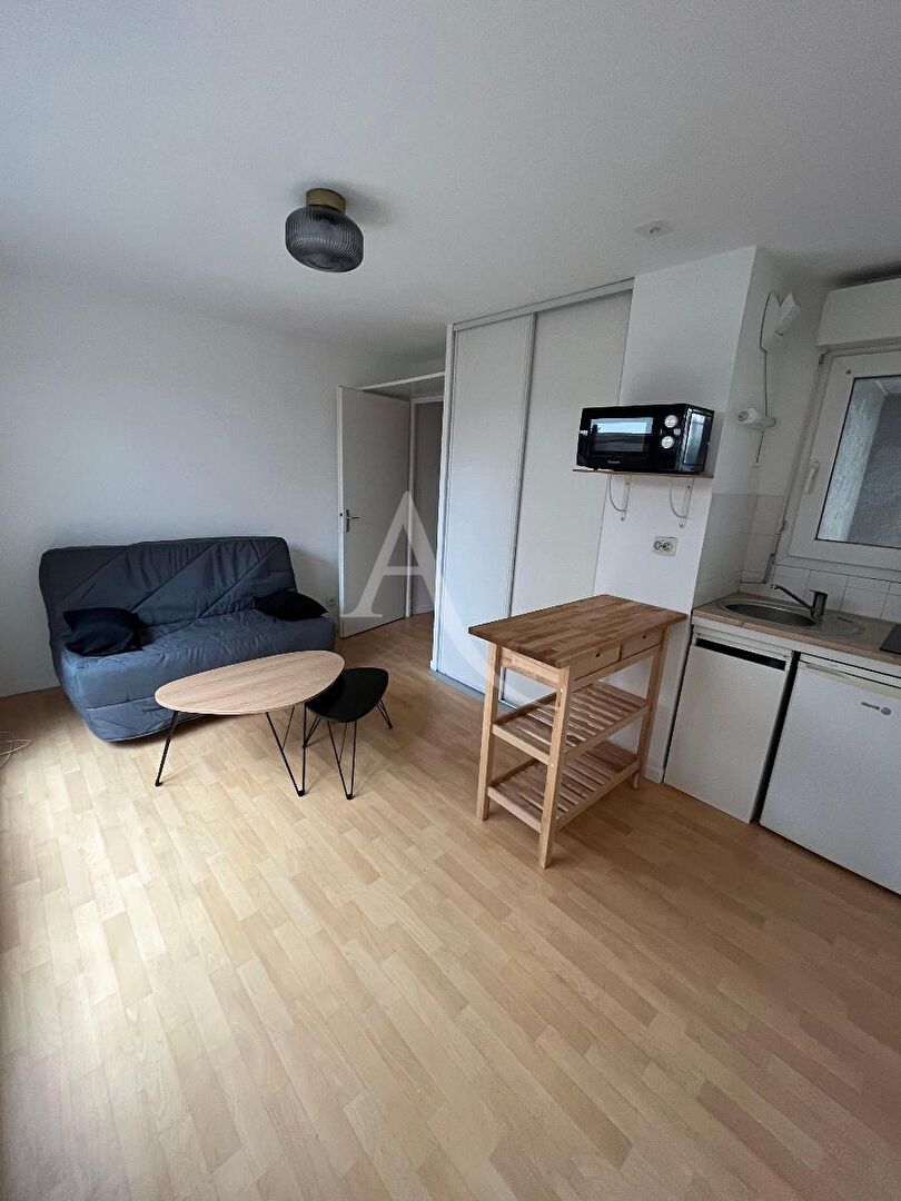 Chambre Rue Baron à Nantes