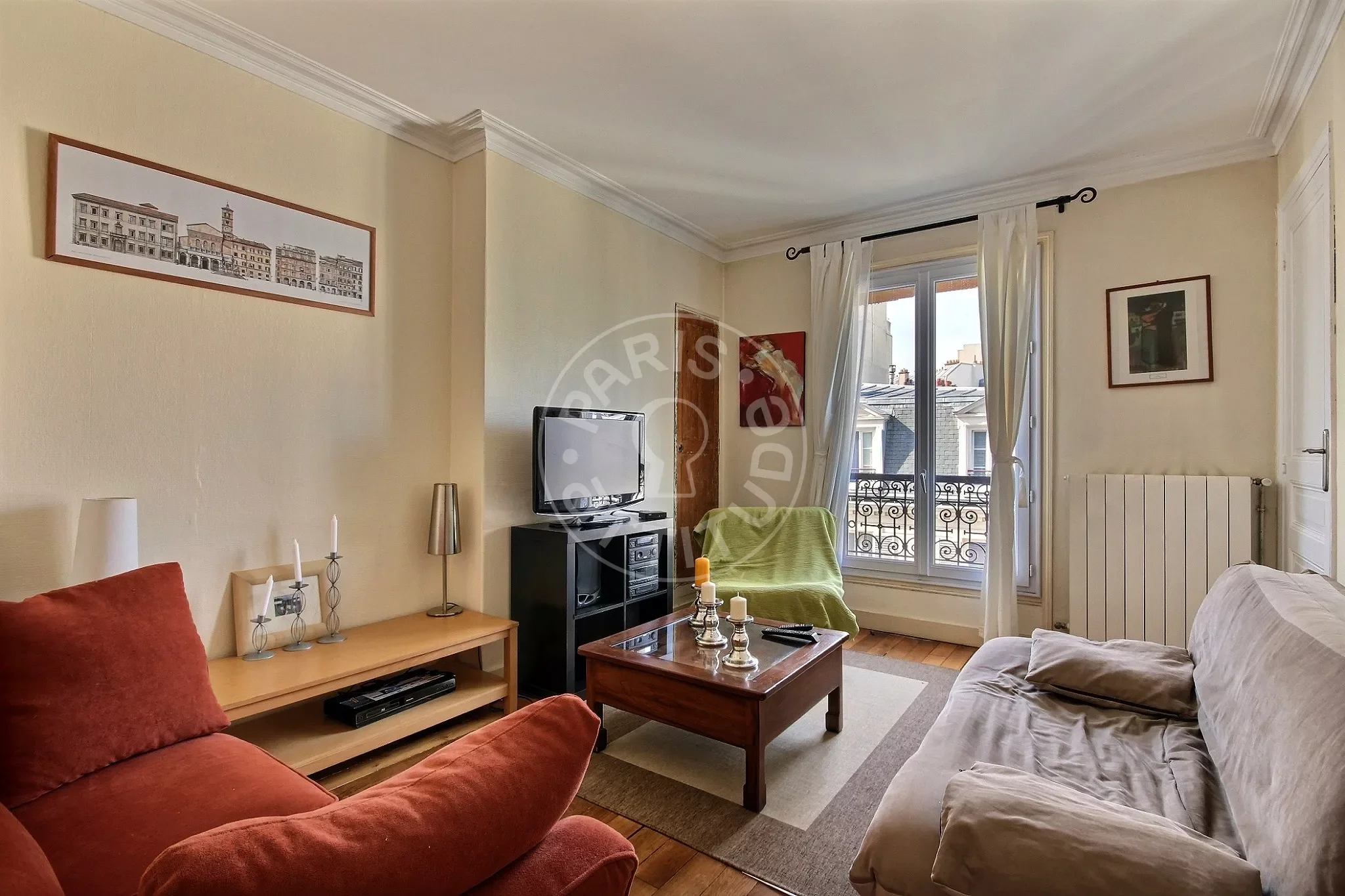 Appartement Rue du Moulin Vert à Paris