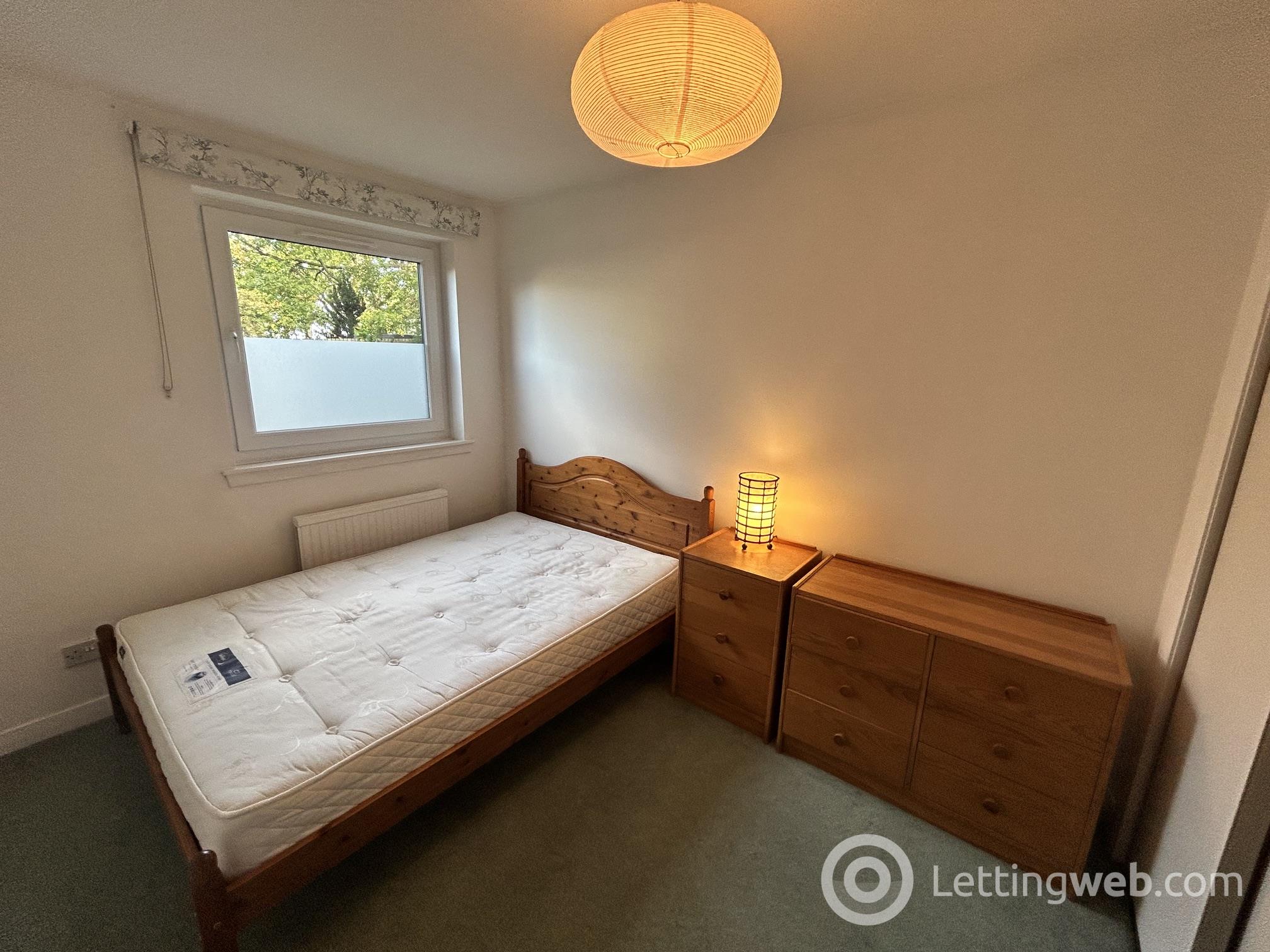 Flat West Winnelstrae in City of Edinburgh