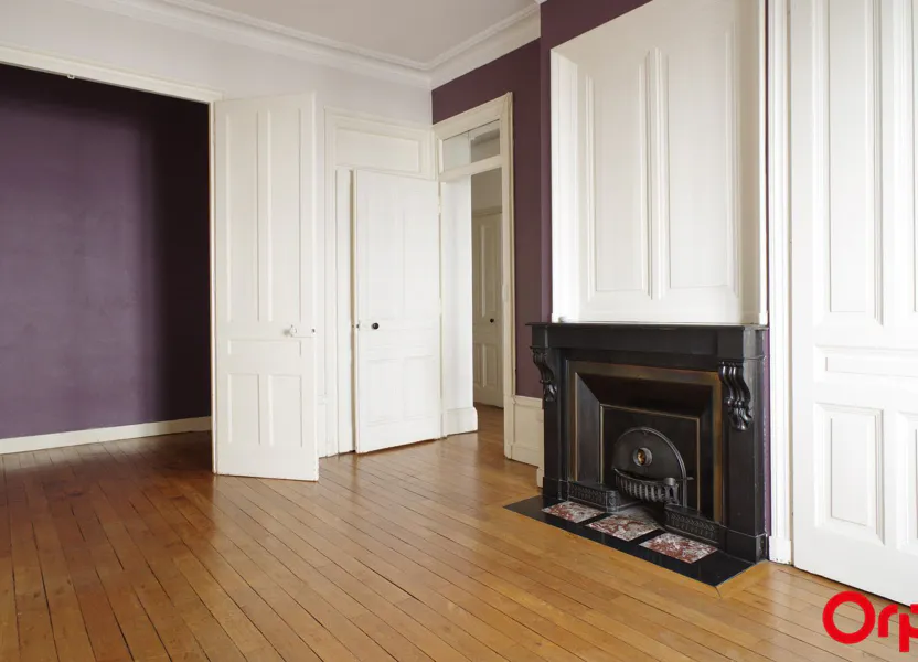 Appartement Rue Sébastien Gryphe à Lyon