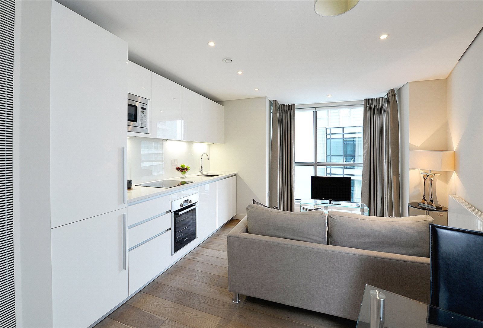 Flat Merchant Square in City of Westminster