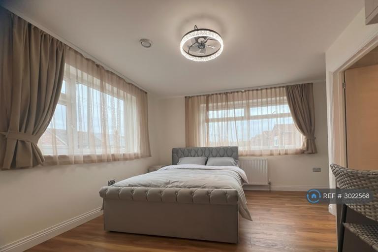 Room Rodman Street in Sheffield
