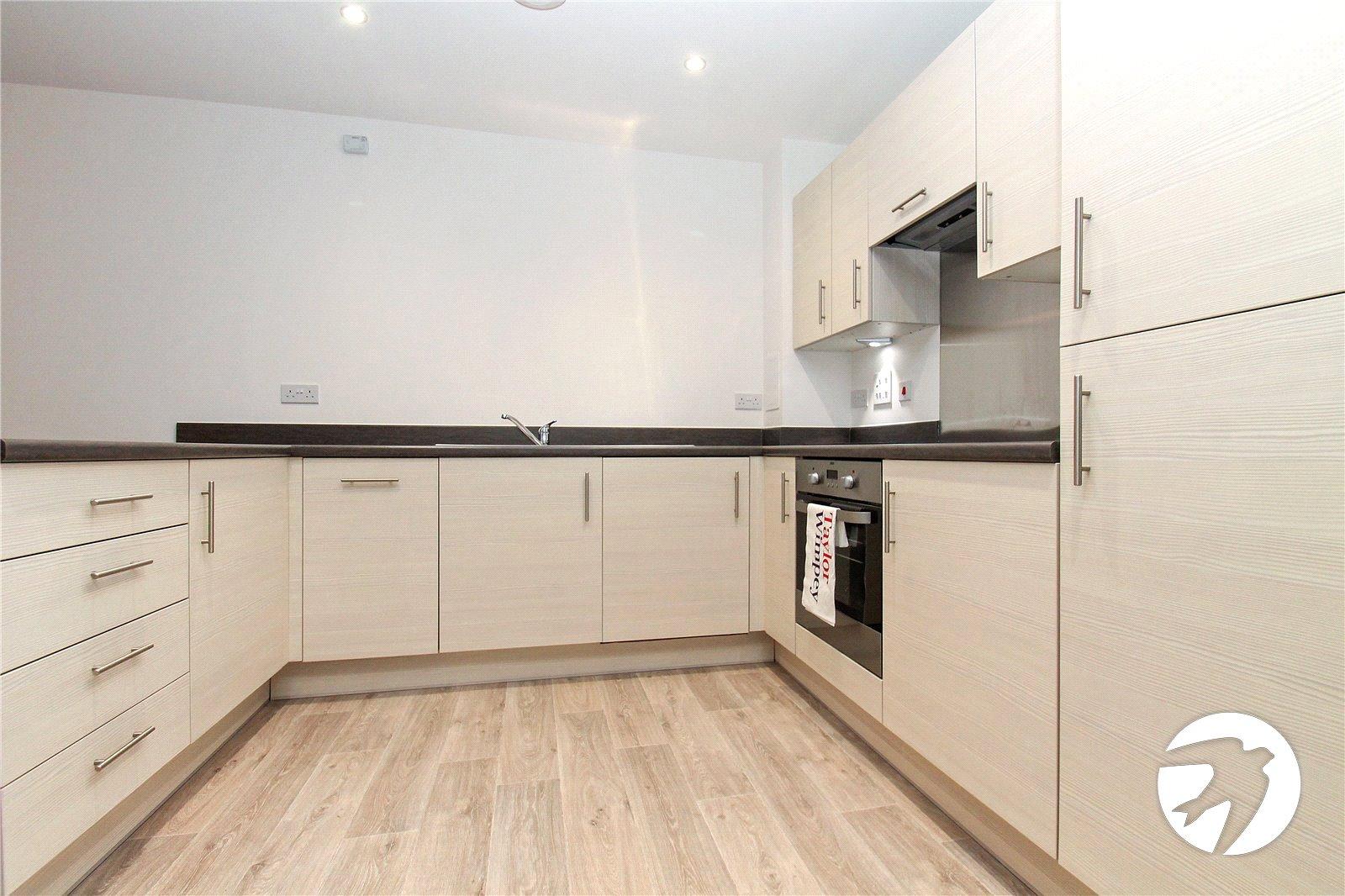 Flat Heron Court in Ebbsfleet Garden City