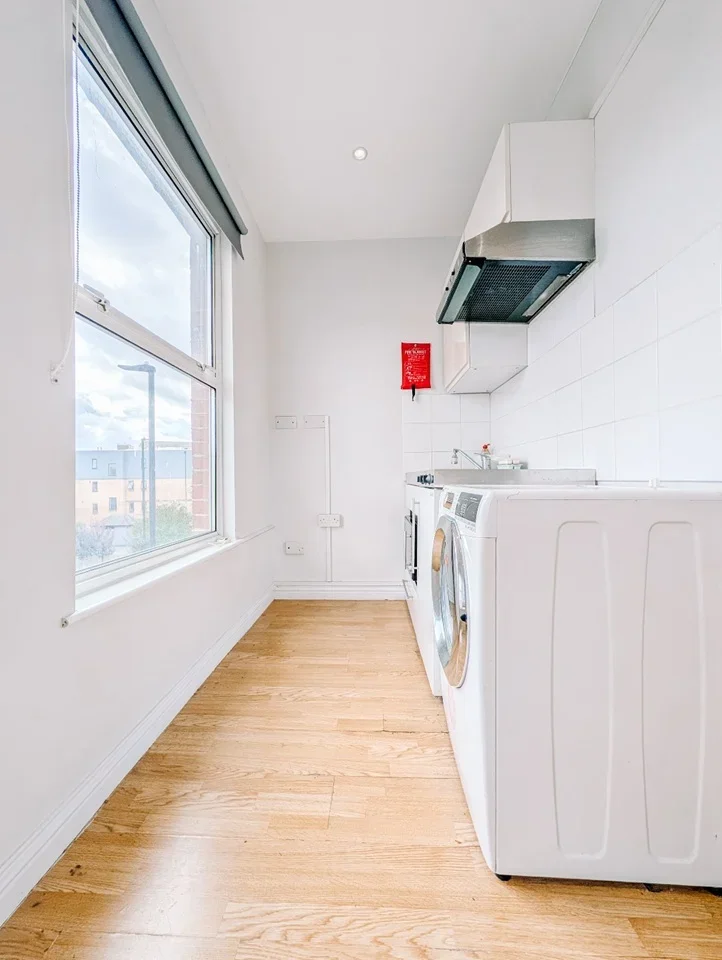 Flat South Ealing Road in Greater London