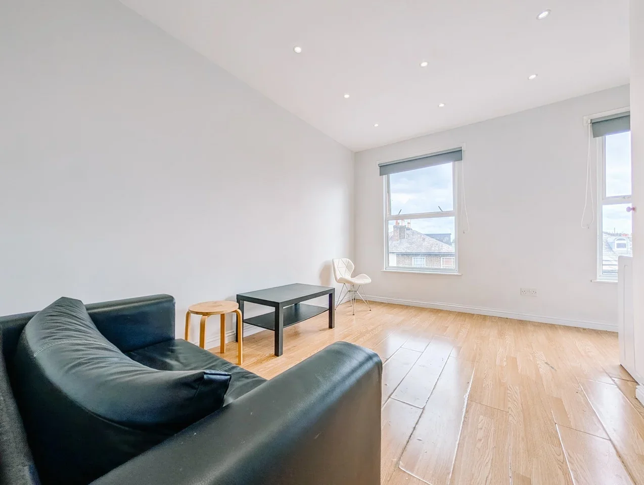 Flat South Ealing Road in Greater London