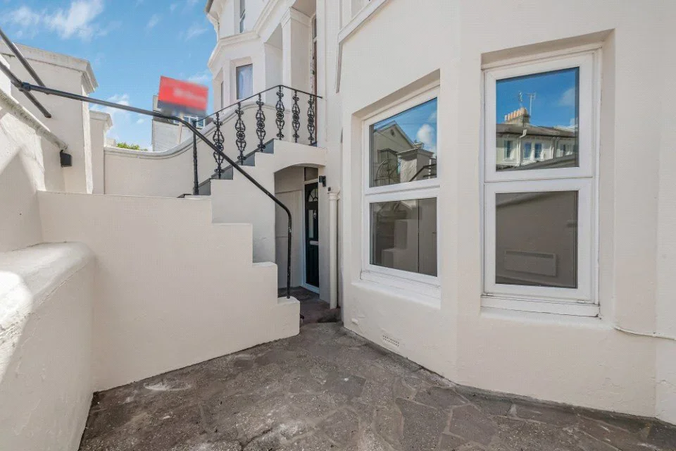 Flat Goldstone Road in Portslade by Sea
